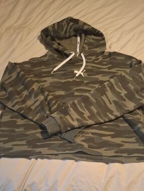 Puma Cropped Camoflage Hoodie